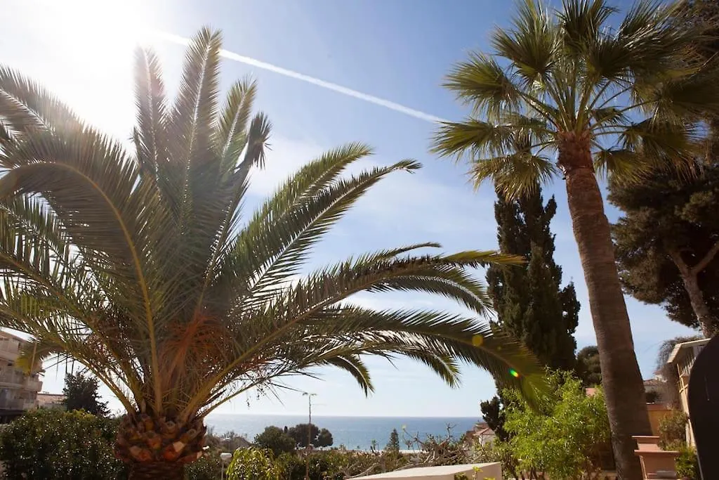 Apartment Lovely House A Few Steps To The Beach With Sea View Velez Malaga