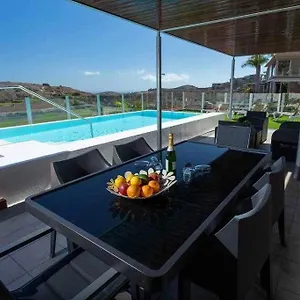 https://villa-los-dragos-golf-by-infinity-summer.in-canary-islands.com
