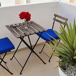 https://home-of-the-sun-luminoso-adosado-con-vistas-al-mar-y-a.1costadelsol.com