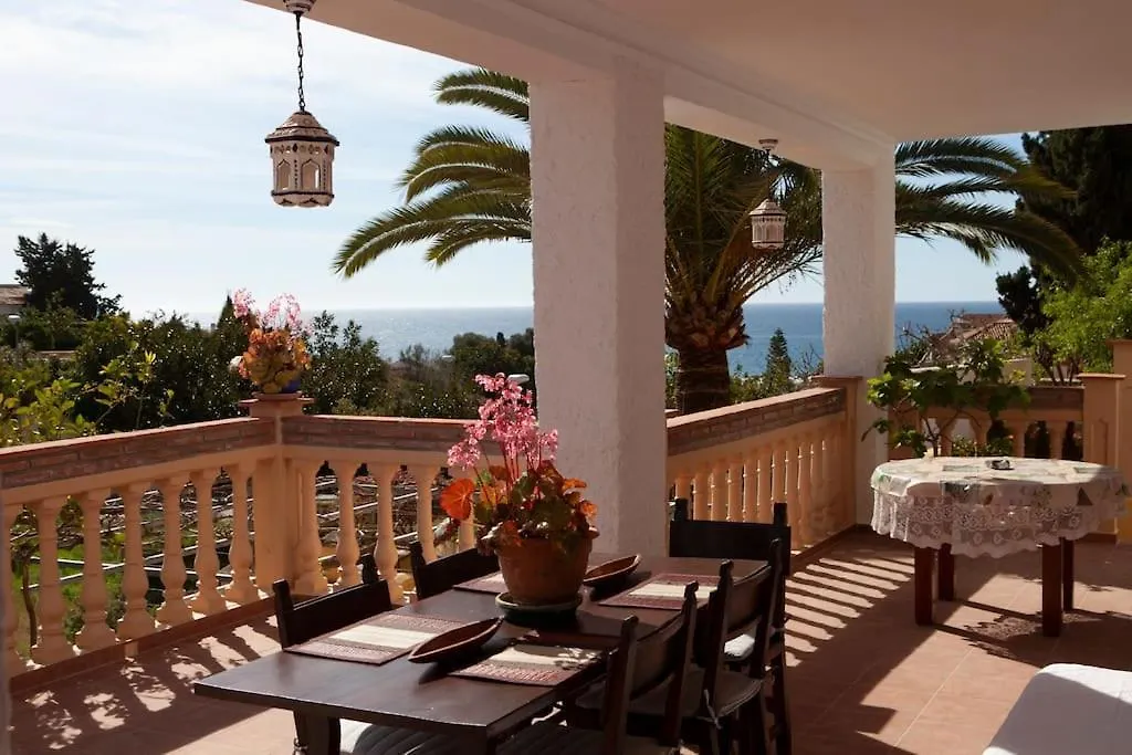 Lovely House A Few Steps To The Beach With Sea View Velez Malaga